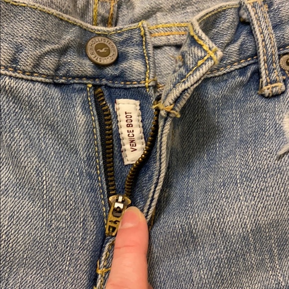 Hollister jeans 👖 - Picture 3 of 5